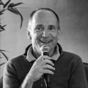 Head of Master Data Management Xavier CHEYNET > Speaker > Dassault Système®