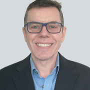 Jonathan Oakley > Speaker > Dassault Système®