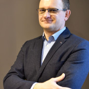 Piotr Repeta > Speaker > Dassault Système®