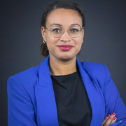 Estelle Brown > Speaker > Dassault Systèmes®