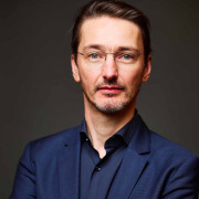 Fred Lherault > Speaker > Dassault Systèmes®