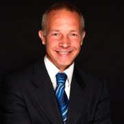 Vincent Lapadu-Hargues > Speaker > Dassault Systèmes®