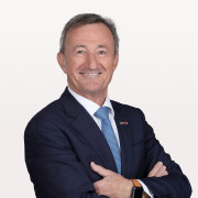 Bernard Charlès > Speaker > Dassault Système®
