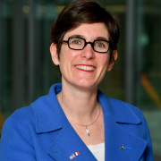 Claire Biot > Speaker > Dassault Système®