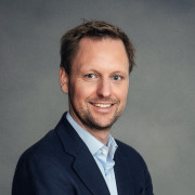 Jan Goetz > Speaker > Dassault Système®