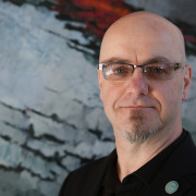 Jon Holt > Speaker > Dassault Système®
