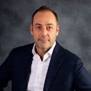 Luca di Cicco > Speaker > Dassault Système®