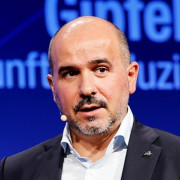 Dieter-Friedrich Sauer > Speaker > Dassault Système®