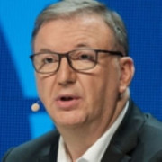 François VERSMEE > Speaker > Dassault Système®