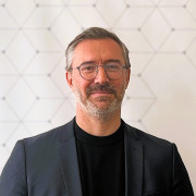 Ugur ERENOGLU > Speaker > Dassault Système®
