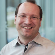 Frank Scharf > Speaker > Dassault Systèmes