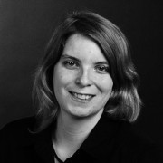 Iris Blume > Speaker > Dassault Système