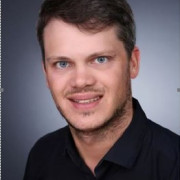 Dr. Christian VOGL > Speaker > Dassault Système