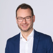 Peter BIRKEFELD > Speaker > Dassault Système