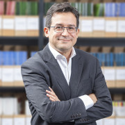 Francisco Riera > Speaker > Dassault Systèmes
