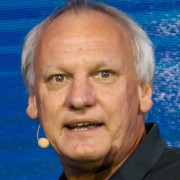 ダニエル ピザック > Speaker > Dassault Systèmes