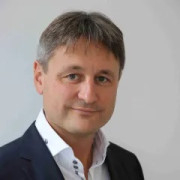 Gregor JUDEX > Speaker > Dassault Système