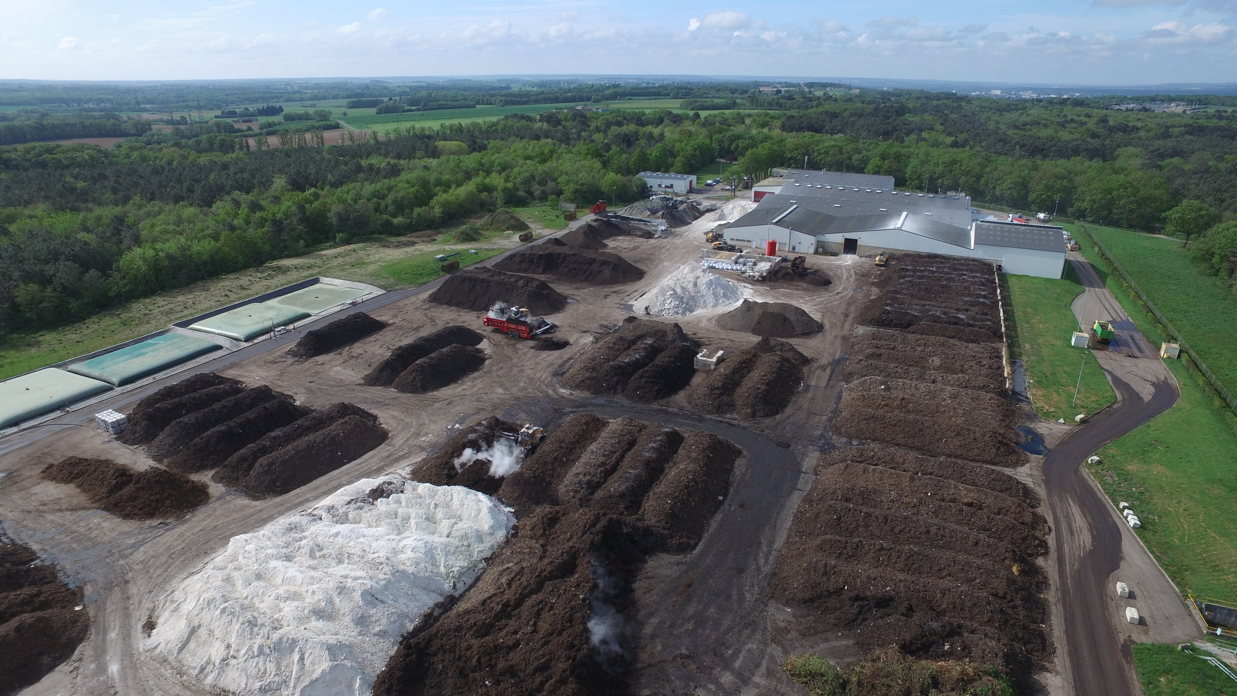 poitou-compost-ingrandes-aerienne-5pxvidgc.JPG