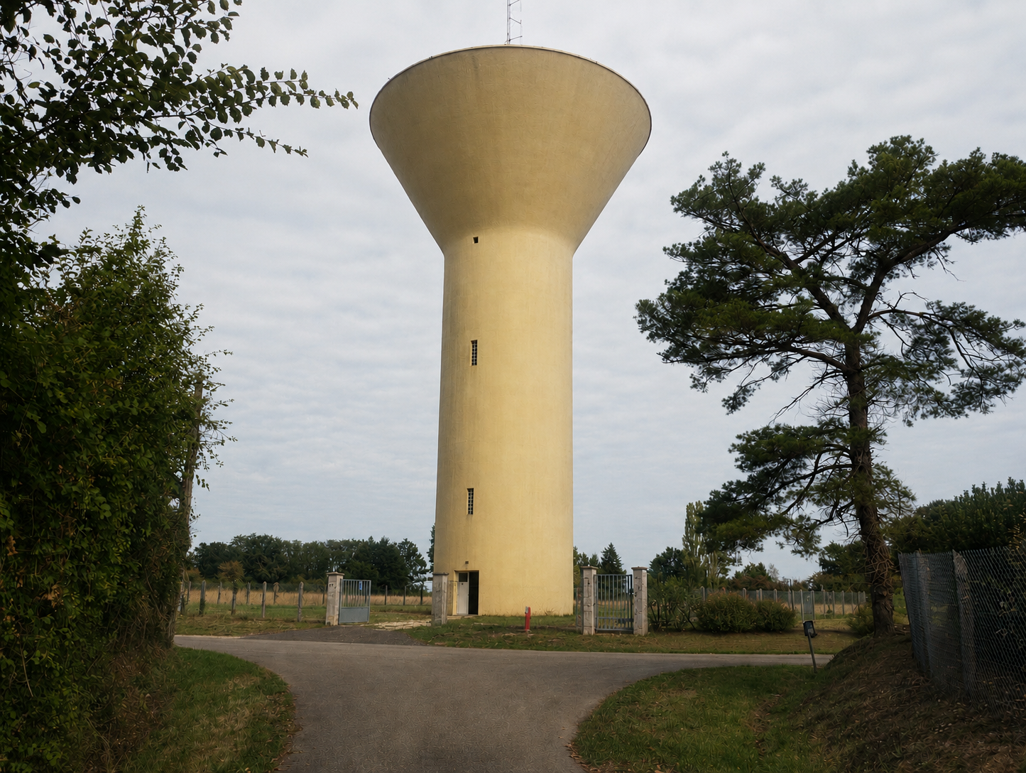 chateau-deau-ecueille-1t6g5h9y.png